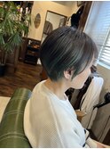 ショートインナーカラー