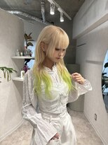 アドネ プライム(adne prime) ブロンドカラー　ライムイエロー　インナーカラー
