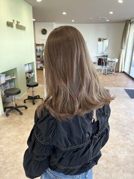 オーダイム(ou' dime) ミルクティーベージュ