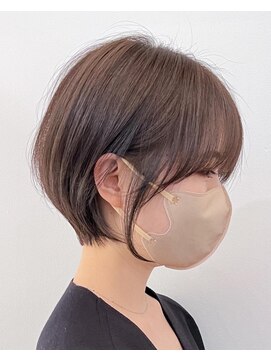 ネオリーブ アンド 渋谷店(Neolive &) 大人可愛い束感　耳掛けひし形小顔丸みショートボブ【近藤】横浜