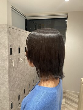 アッシュ 宮前平店(Ash) 外ハネレイヤーボブ