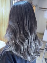 ブレイズヘアー(BLAZEhair) 【透明感バツグン】ホワイトバレイヤージュ3ヶ月後×ブリーチ2回