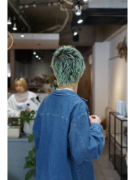 カフカ(CAFCA) スパイキーショート×ライムグリーン【Taisuke】