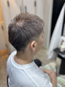 リリー(Lily) メンズの白髪ボカシ