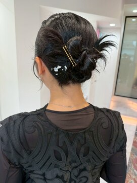 モナバイルーブル(MONA by Louvre) 【MONA】名古屋駅/カチモリ/ヘアセット/アレンジ