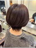 ショートボブ