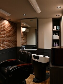 【完全個室/駐車場有】10月RENEWAL◎周りを気にせずゆったりとしたサロンタイムをお過ごしください♪