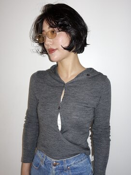 ゾーイダイミョウ(ZOEY daimyo) グレージュ/ミニボブ