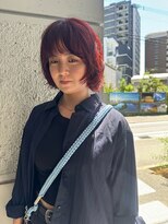 ダコタリッカ(dakota Rikka)&nbsp;自然光で映えるツヤ感レッドカラー×まとまるボブ/福岡暖色