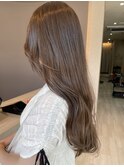 オリーブベージュ