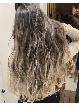 アライブ キチジョウジ(ALIVE Kichijoji) ALIVE吉祥寺 夏のイメチェンバレイヤージュフォギーベージュ