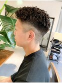 メンズ七三フェードスパイラルパーマ