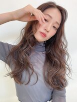 フェンテ(Fuente)&nbsp;感度高め女子にぴったりセミウェットなふんわりカール♪