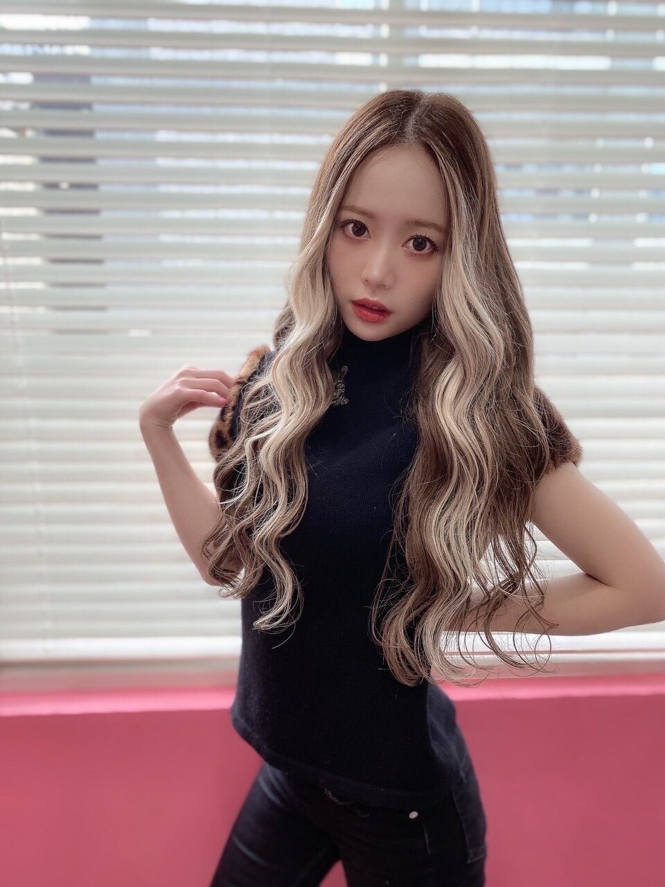 ホワイト×アッシュ#シールエクステ#セクションカラー#韓国#町田