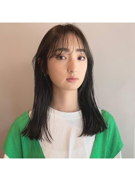 サイド(.side) 切りっぱなし透け感ミディアム