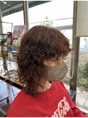 ミディアムウルフ×パーマ
