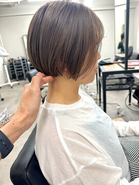 ヌークバイラヴェスト 四日市(neuk by lovest) 【上品で大人っぽい】スモーキーベージュ