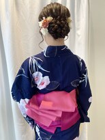 サクラ(SAKURA) 浴衣着付/半幅帯/片挟み結び/シニヨン/ふわふわアップ/個性派帯