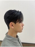 ダウンパーマ　韓国メンズヘア　センターパート