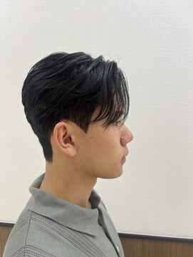 ステージ(STAGE) ダウンパーマ　韓国メンズヘア　センターパート