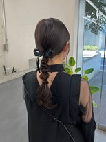 ヘアアレンジ編みおろし結婚式2次会_オリーブベージュ