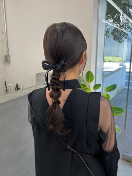 ノク 渋谷(nok) ヘアアレンジ編みおろし結婚式2次会_オリーブベージュ