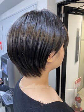 エトラ 渋谷店(etora) 前髪 ブルーブラック 似合わせカット ショートヘア 小顔"