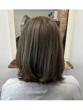 ウルウール オリーブグレージュ系