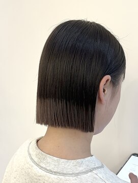 シーバイトリコ 市川(SEA by tricot) 裾カラー