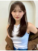 顔周りレイヤーカットロングレイヤーベージュカラー