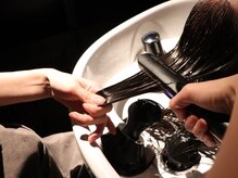 人気の超音波アイロンとオリジナル髪質改善メニューで艶髪体験☆