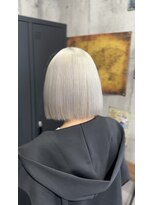 ヴェロニカ バイ ソル(Veronica by SOL) ホワイトカラー