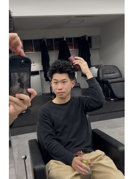ノイセル 心斎橋(Noisyle) MEN’S HAIR/波巻ツイストスパイラル/フェザーパーマ/心斎橋S