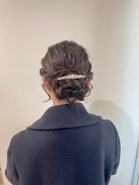 ゼスト 中野店(ZEST) 【ZEST中野/イチカ】シンプルで上品なシニヨン