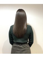 リタ(RITA) 髪質改善×上品なピンクベージュ