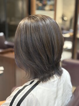 アイフィール アヴェダ 瑞江店(i feel AVEDA) 【安藤】 ブルーハイライト ×くびれボブ