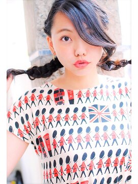 サロン ド ミカーサ(Salon De Micasa) ツインテールおさげ