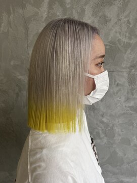 ウシワカマルイースト(ushiwakamaru East) ホワイトカラー