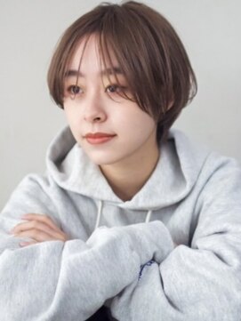 サーカス バイ ビュートリアム 青山(CIRCUS by BEAUTRIUM) 30代 40代 前髪あり 耳掛けマッシュショート 小顔 ショート