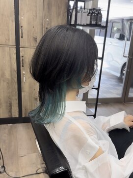 ヴィフ 大船(VIF) レイヤーカットくびれヘアカットウルフカットインナーカラー