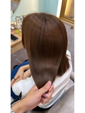 アンフィ 鶴間(Anphi) 髪質改善