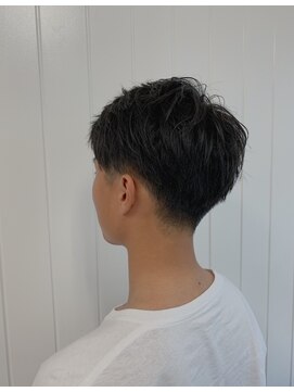 エゴ(ego) アップバングショート