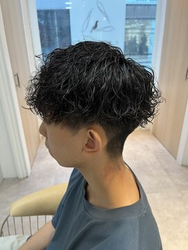 リバード(reverd) ☆波巻きスパイラルパーマ☆