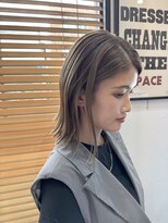 カルム(calmost)&nbsp;ナチュラルストレート×切りっぱなしミディ