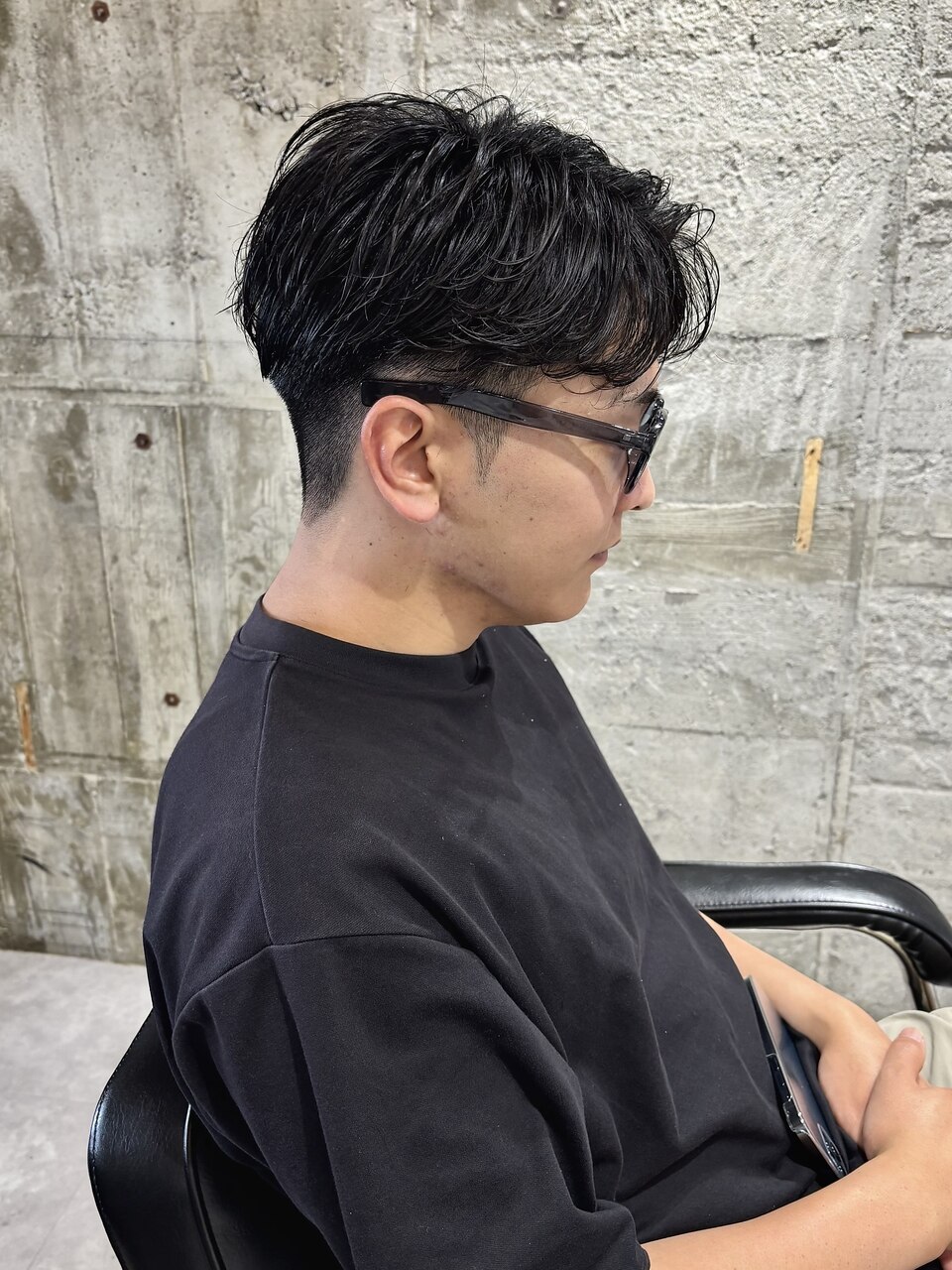 パーマ センターパート スパイラルパーマ：L149059768｜シン(syn)のヘア