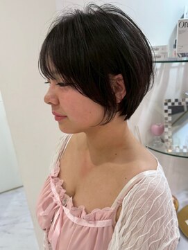 モナバイルーブル(MONA by Louvre) 【MONA】耳かけショート/似合わせショート/ショート