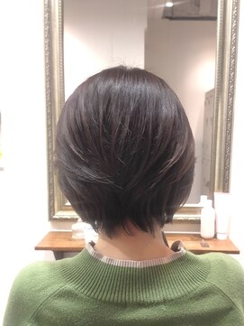 ヘアー グリーン(hair green) 40代50代60代/ショートボブ/大人ショート/サラツヤショートボブ
