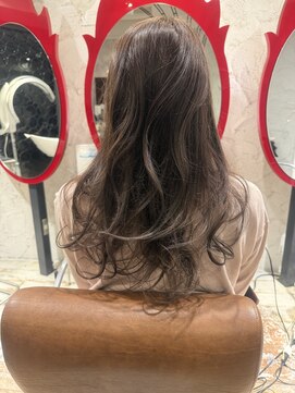 フォルマヘアー(forma hair) ロングナチュラルウェーブ