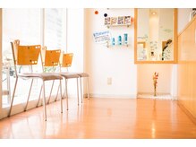 スーパーカット 富雄店(SUPER CUT)の雰囲気（待合席になります！雑誌などご用意させて頂いております。）