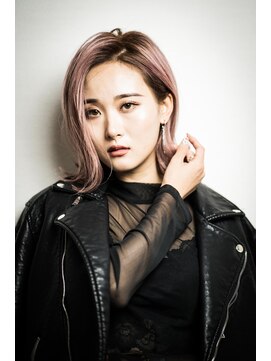 リック(Ric by KENJE) 切りっぱなしボブ×ピンクアッシュ☆